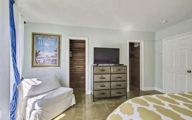 Salty Bungalow Beach Rentals
