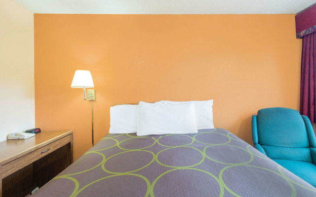 Motel 6 Deming, NM