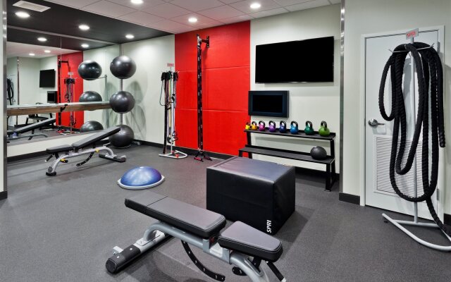 Tru by Hilton Auburn