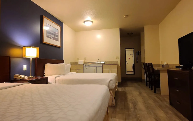 Empire Inn & Suites