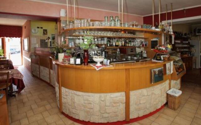 Hotel Ristorante Pizzeria Mancinelli