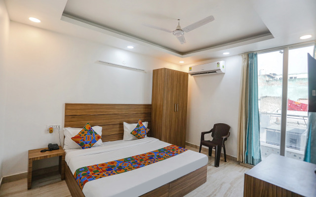 Fabhotel Unique Stay