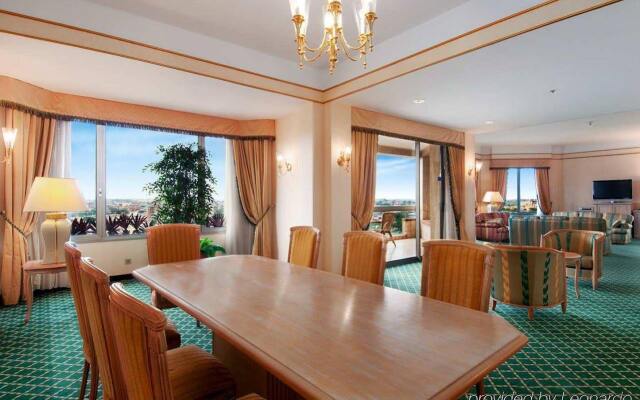 Hilton Yaounde