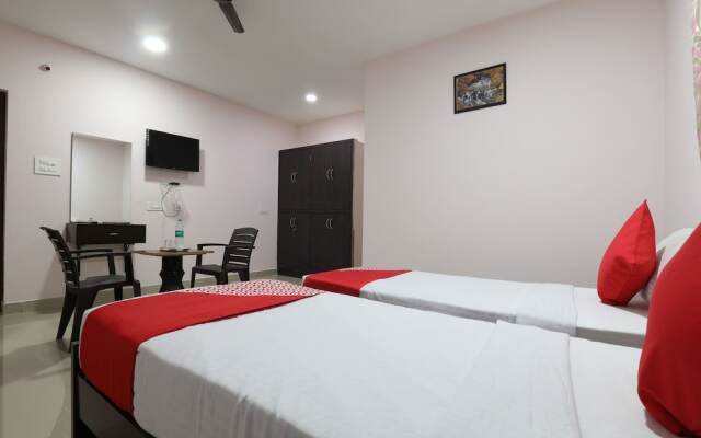 OYO 17279 Royal Inn Hotel