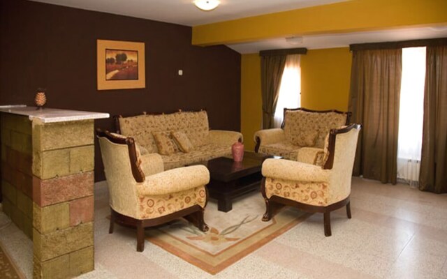 Hotel Uni Palas I