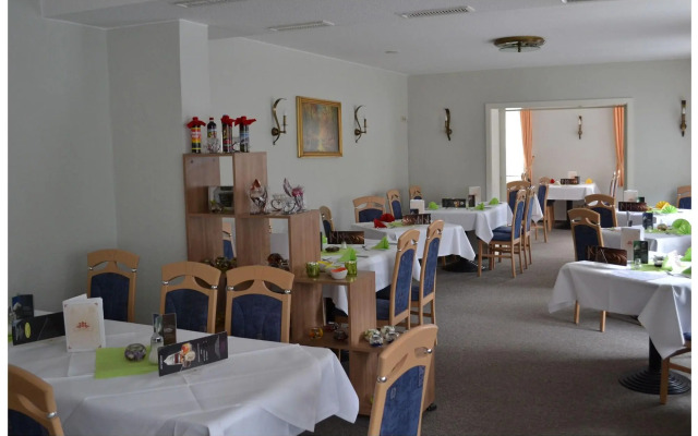 Pension & Restaurant " Zum Harzer Jodlermeister"