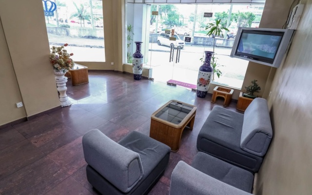 Super Oyo 447 Comfort Hotel Meru – Lobby – Klang
