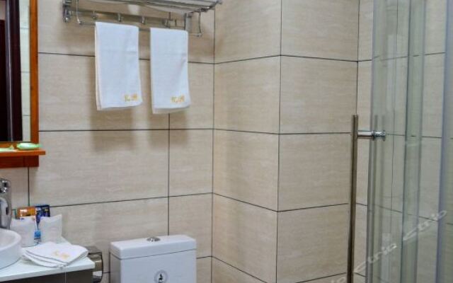 Yizhou Fenshi Hotel