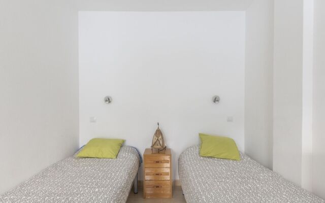 Urban Apartment in Salou near Playa Levant Sea Beach