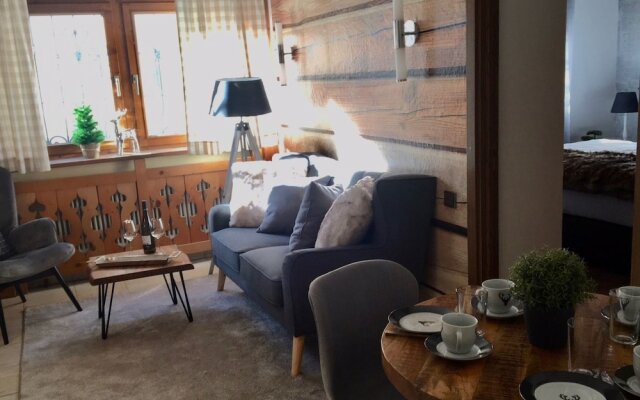 Belle Kitz Apartment 3