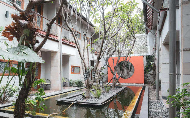 Tibera Hotel Cibeunying