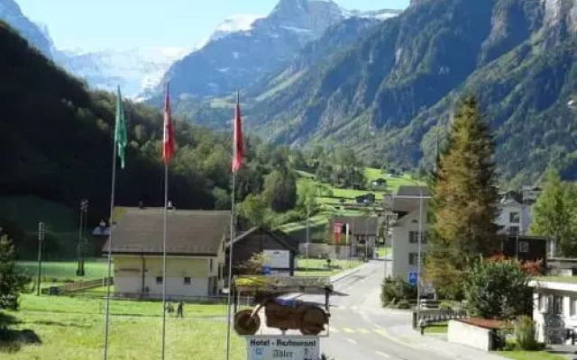 Hotel Restaurant Adler