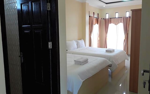 Toraja Lodge Guest House