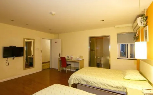 Rest Hotel (Hangzhou Xiaoshan Renmin Road Subway Station)