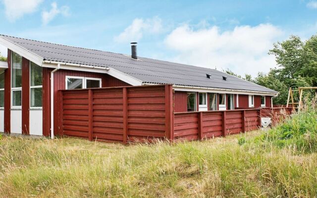 Quaint Holiday Home in Fanø With Whirlpool