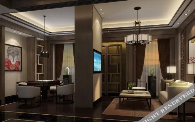 Tianlun Huangchao International Hotel(Chibi North Railway Station)