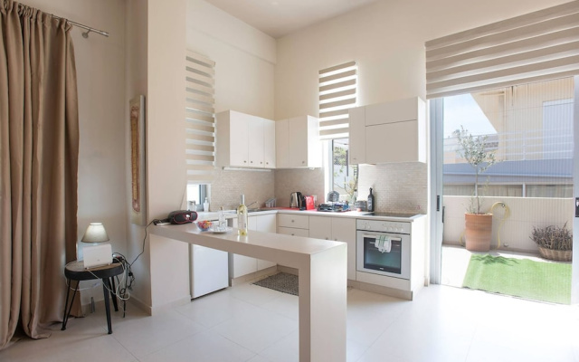 The Fifty Condo in Heraklion City Center