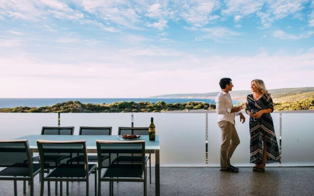 Smiths Beach Resort
