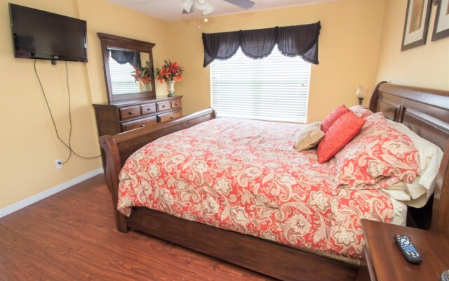 Maderia Beach Villa 6 Bedroom