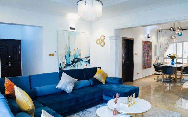 Nansource Luxury 3 bedroom Apartment