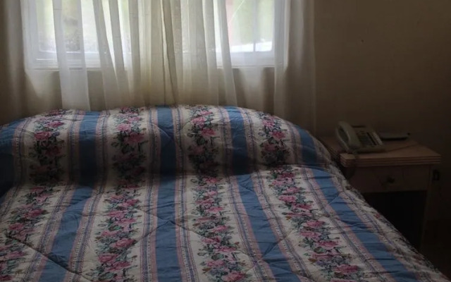 West Coast Apartment Hotel