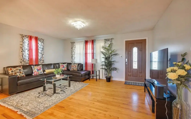 Deck & Grill: Convenient Home in Hummelstown