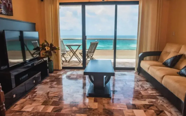 2 Bedrooms Ocean View Condo