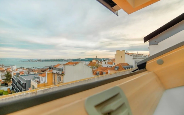 Lapa River View Duplex Apartment