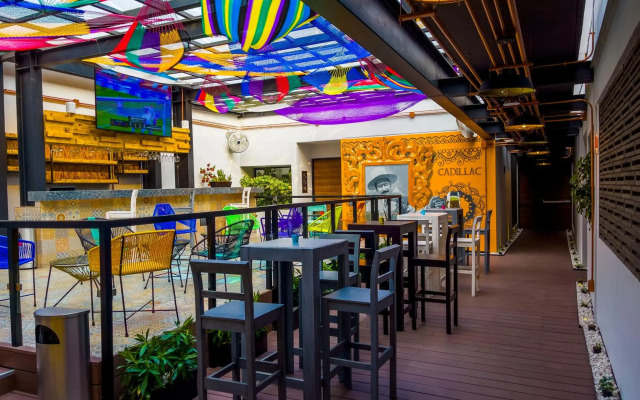 Cadillac Hotel Boutique