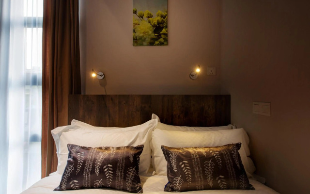 Hotel Twenty 8B