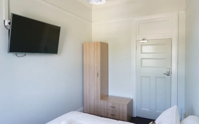 Rosehill Hotel