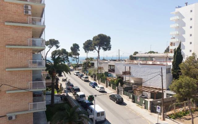 Apartamento Capellans Ref. 1077  by Iberplaya
