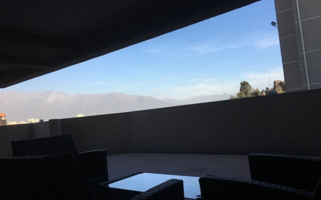 Santiago Town Suites