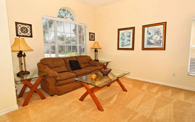 5-Bedroom Villa in Clermont 1915MSD