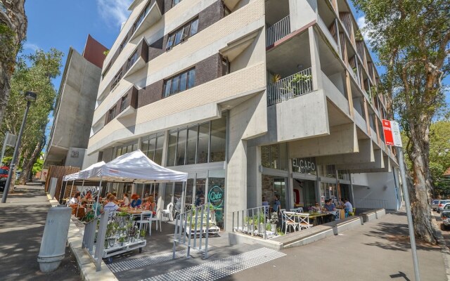 Waterloo St Apartments by Urban Rest