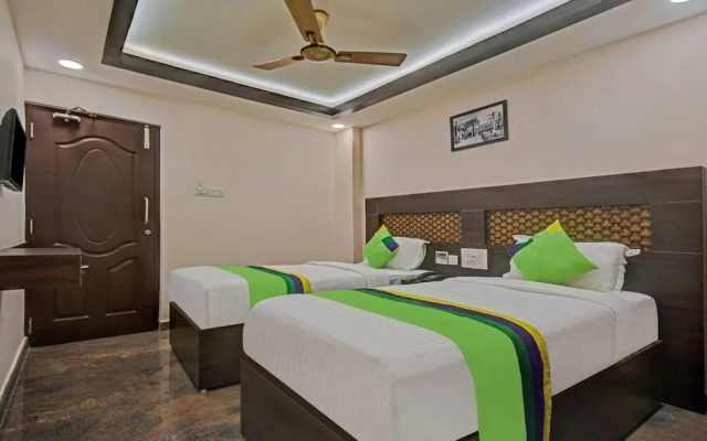 Palm Tree by OYO Rooms