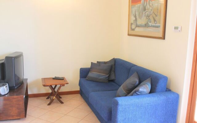 Amazing Holiday Home With Alluring Lake-view