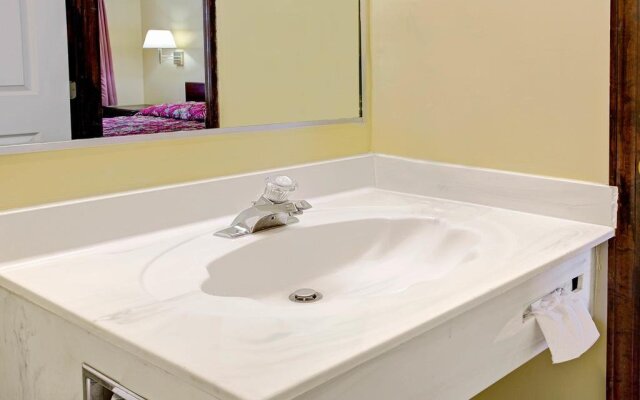 Knights Inn Mt. Gilead