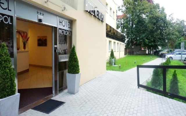 Hotel Metropol CB