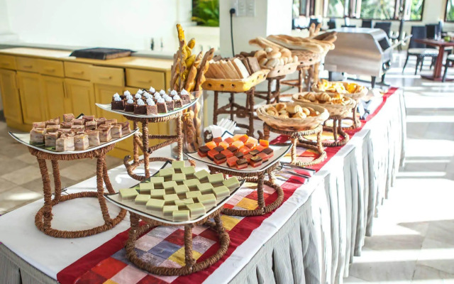 Allezboo Beach Resort & Spa
