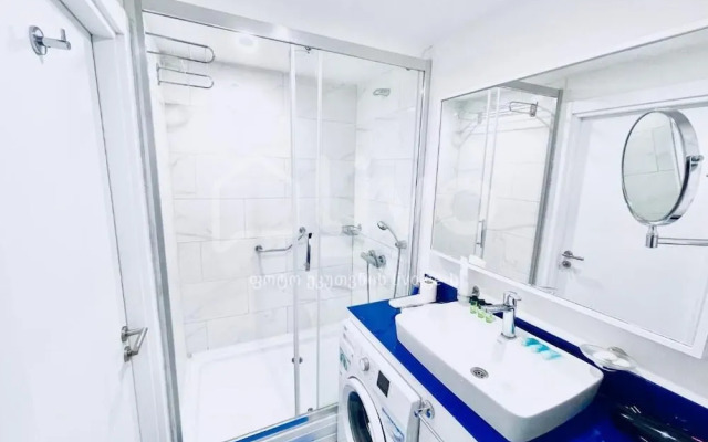 Orbi City Apartment
