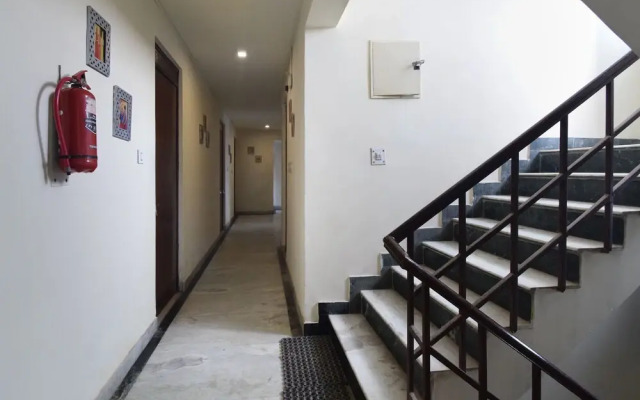 OYO 15246 The Park View Residency