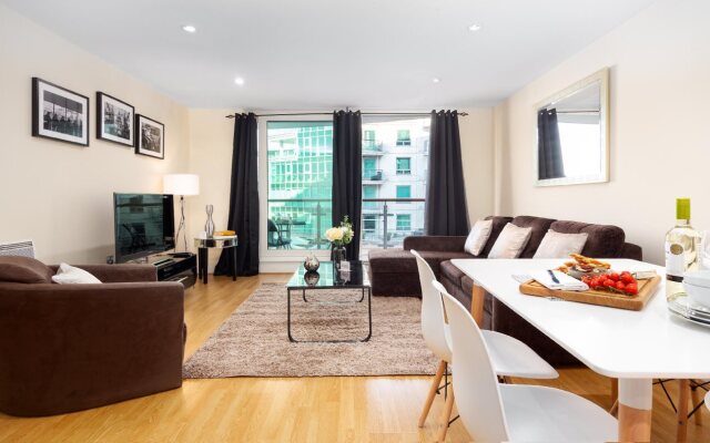St George Wharf Apartments