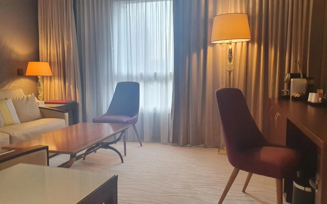 Nash Airport Hotel