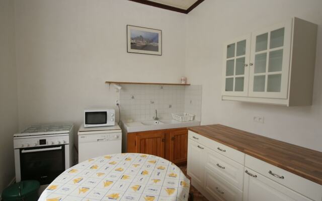 Impressive Villa With Sea View in Clohars-carnoët