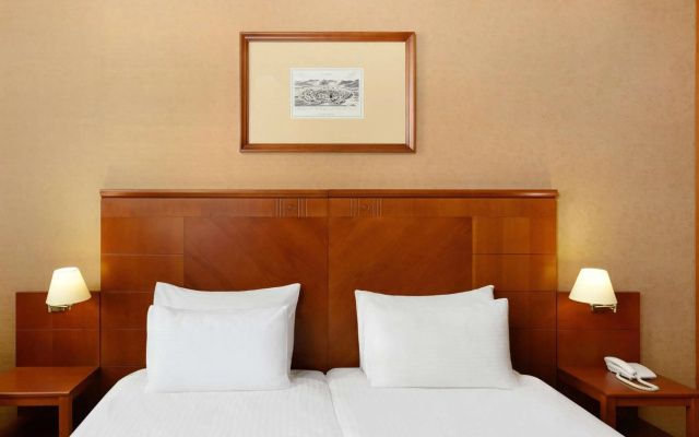 Отель Mercure Szekesfehervar Magyar Kiraly Hotel - фото 3
