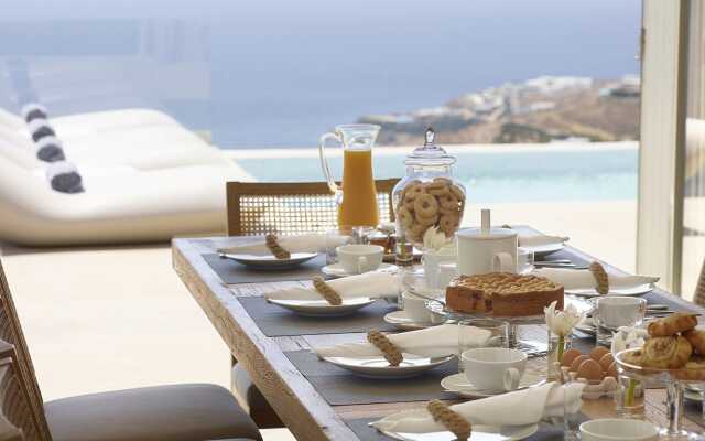 Monogram Travel Mykonos