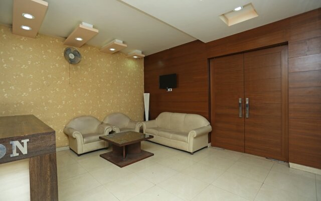 OYO 2667 Hotel Kolam
