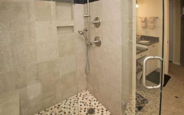 Coldstream Townhome 15