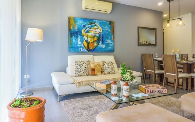 Condo Lunada by Bric